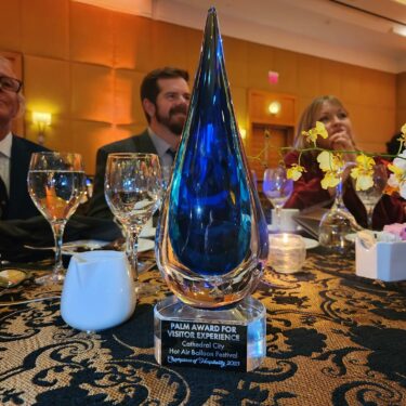 Visit Greater Palm Springs Honors Cathedral City Hot Air Balloon Festival with Palm Award for Visitor Experience